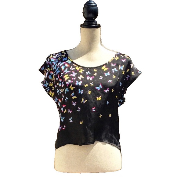 ☀️4/25 Charlotte Russe Butterfly Blouse